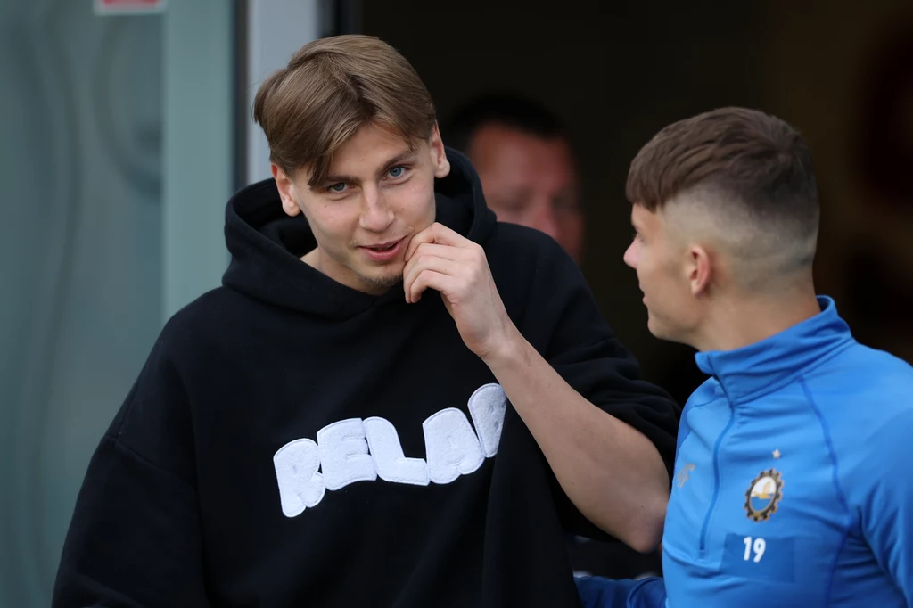 Jan Ziółkowski (z lewej) zaprzecza, że nie przyjął powołania do kadry U-21 Jan Ziółkowski (z lewej) zaprzecza, że nie przyjął powołania do kadry U-21