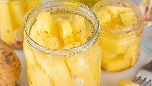 Jak przygotować frytki z kiszonych ziemniaków?