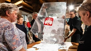 Sondaż: Czy Polacy chcą ponownego przeliczenia głosów?