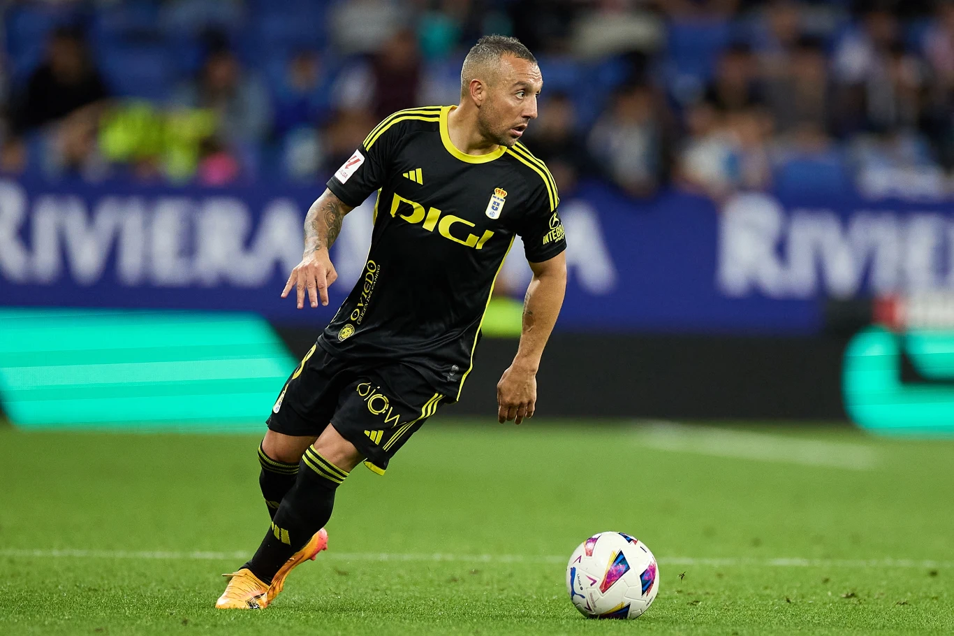 Santi Cazorla w barwach Realu Oviedo