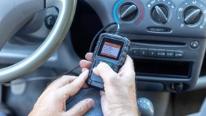 Poważna luka w urządzeniach GPS. Haker może unieruchomić pojazd