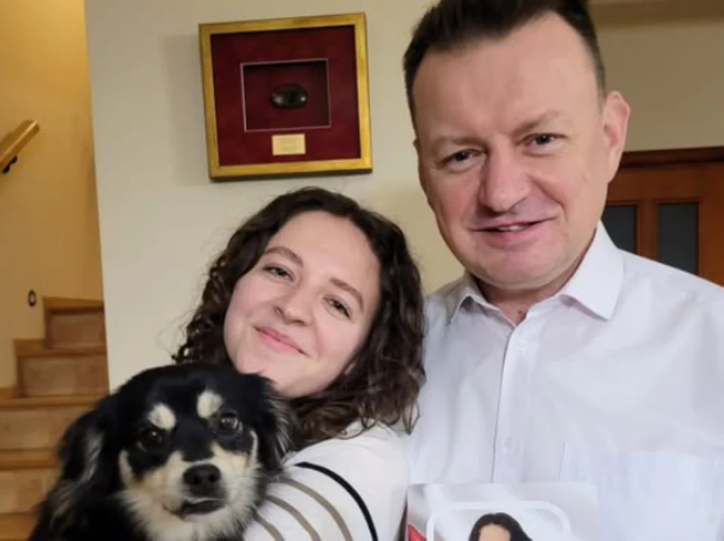 Julia Błaszczak oraz jej ojciec Mariusz Błaszczak Julia Błaszczak oraz jej ojciec Mariusz Błaszczak