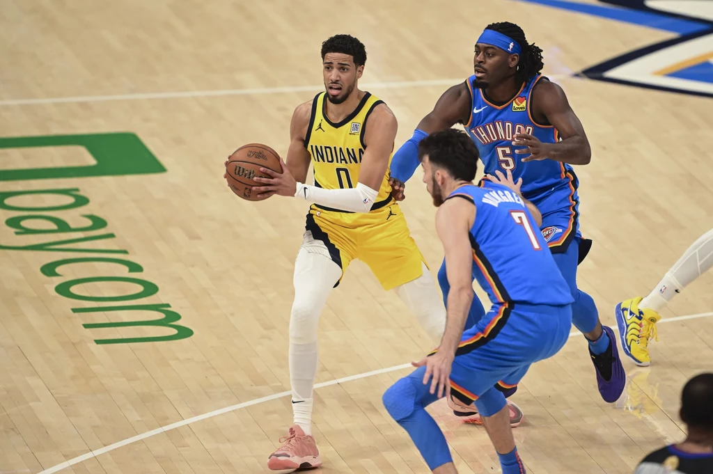 Tyrese Haliburton w meczu finałowym przeciwko Oklahomie City Thunder Tyrese Haliburton w meczu finałowym przeciwko Oklahomie City Thunder