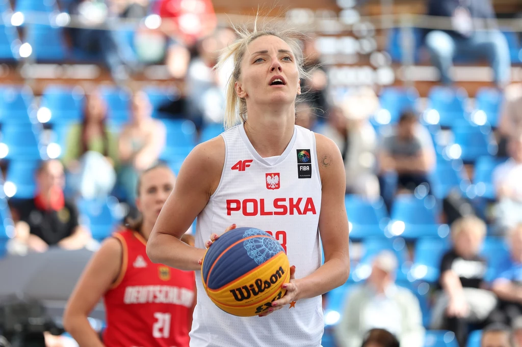 Weronika Telenga Weronika Telenga