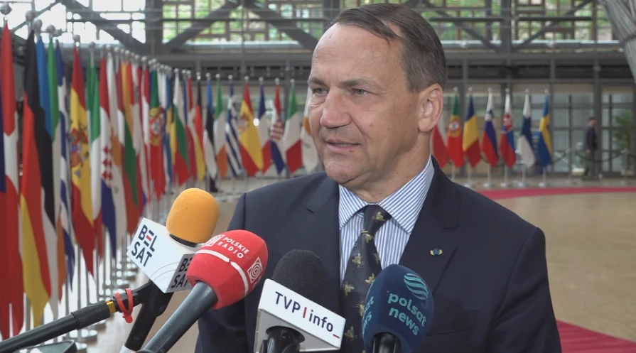 Radosław Sikorski odniósł się do sytuacji na Bliskim Wschodzie Radosław Sikorski odniósł się do sytuacji na Bliskim Wschodzie