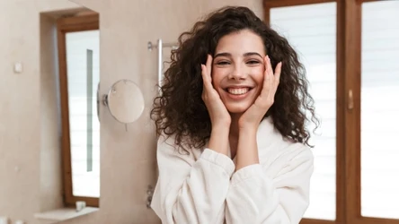 Sekrety greckich rytuałów pielęgnacyjnych. Codzienne nawyki lepsze od drogich kremów?