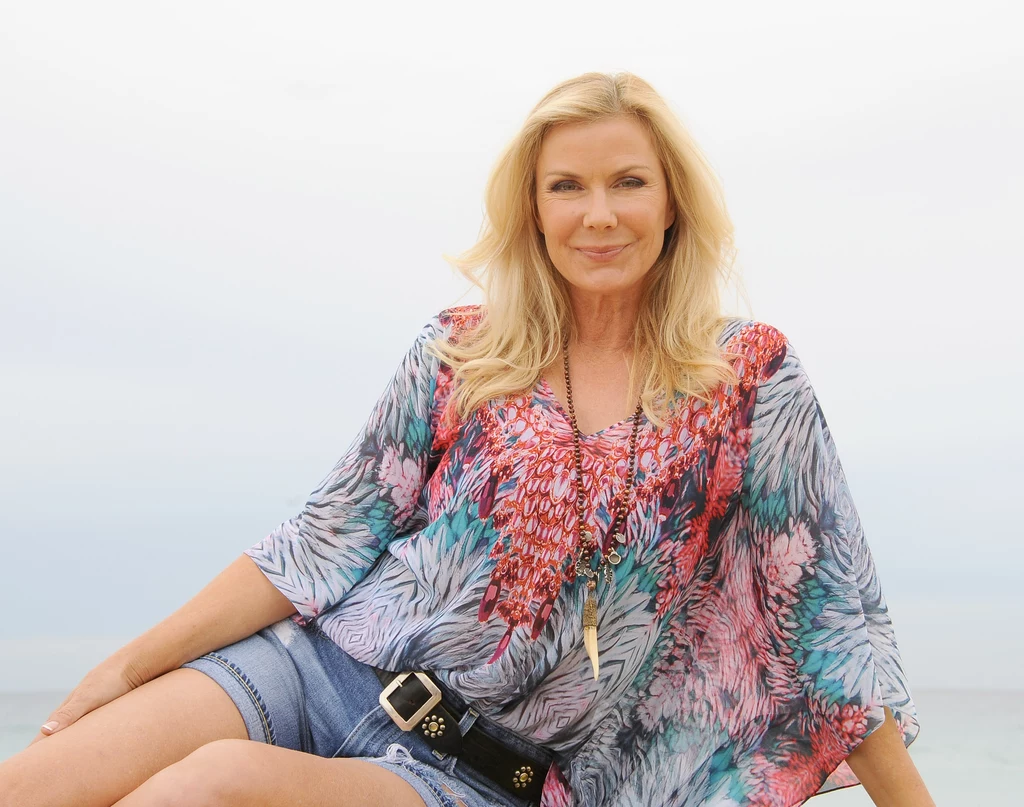 Katherine Kelly Lang dziś ma 63 lata i wciąż zachwyca 