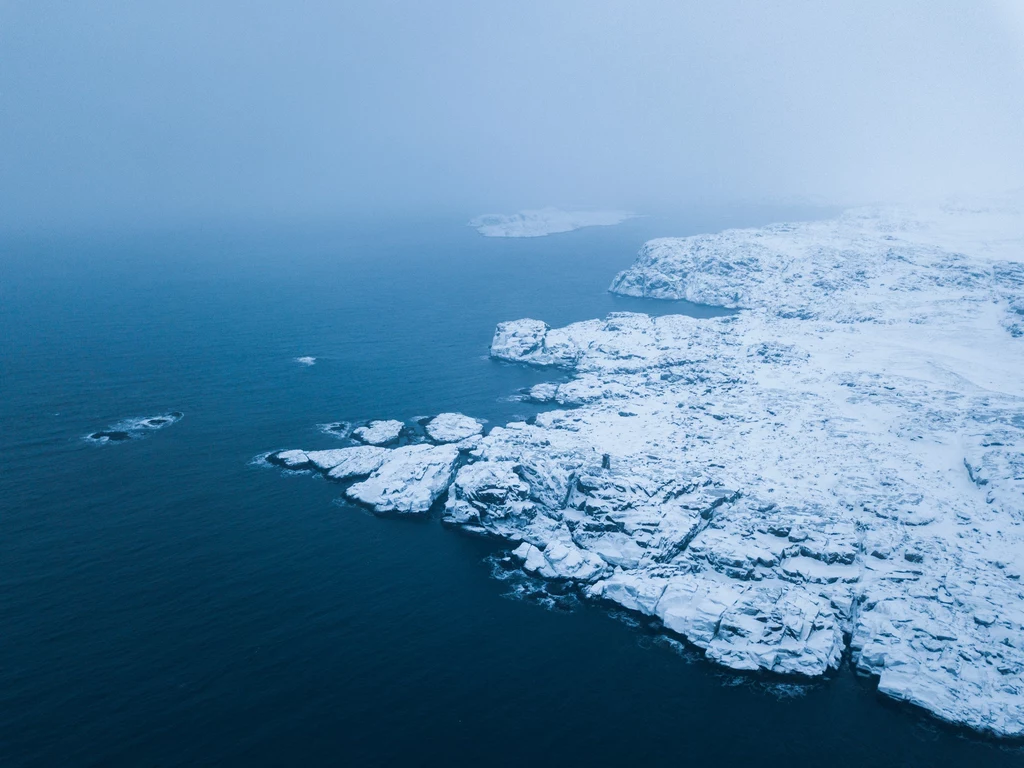 Morze Barentsa to część Oceanu Arktycznego, która rozciąga się między wybrzeżami Norwegii i Rosji. Akwen ten jest ważnym punktem badań naukowych. Morze Barentsa to część Oceanu Arktycznego, która rozciąga się między wybrzeżami Norwegii i Rosji. Akwen ten jest ważnym punktem badań naukowych.