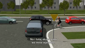 Rowerzystka jadąca chodnikiem uderzyła w stojący na skrzyżowaniu samochód