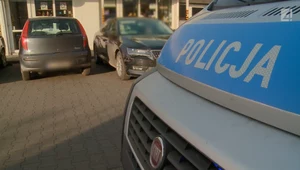 Parkując uszkodziła inne auto i tego nie zauważyła. Jak to możliwe?