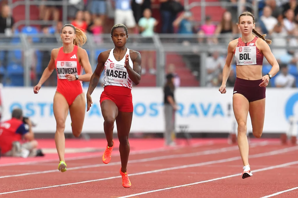 Od lewej: Natalia Bukowiecka, Salwa Eid Naser i Femke Bol Od lewej: Natalia Bukowiecka, Salwa Eid Naser i Femke Bol