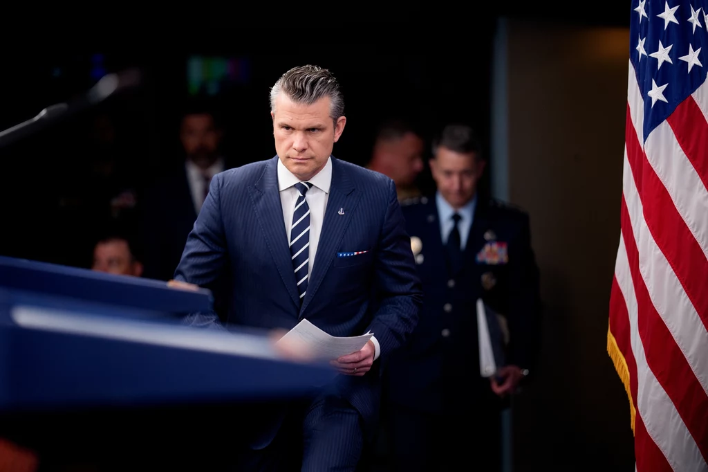 Wywiad wojskowy DIA opublikował raport dotyczący zniszczeń USA w Iranie. Biały Dom go kwestionuje Wywiad wojskowy DIA opublikował raport dotyczący zniszczeń USA w Iranie. Biały Dom go kwestionuje