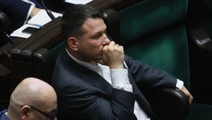 Ciemne chmury nad partią Mentzena. "Mogła być nielegalnie finansowana"