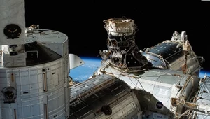 W którym miejscy kapsuła Dragon połączy się z ISS? Tędy przejdą astronauci