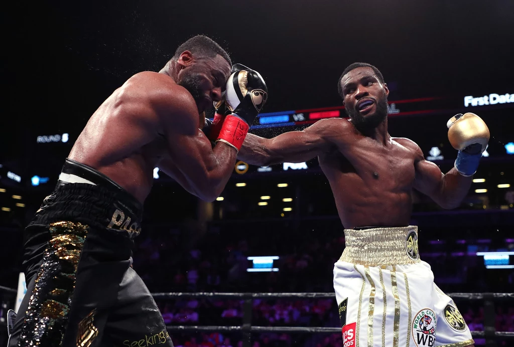 Jean Pascal w pojedynku z Marcusem Browne Jean Pascal w pojedynku z Marcusem Browne