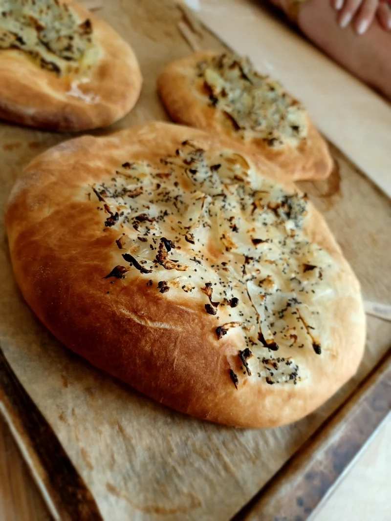 Pieczenie cebularzy