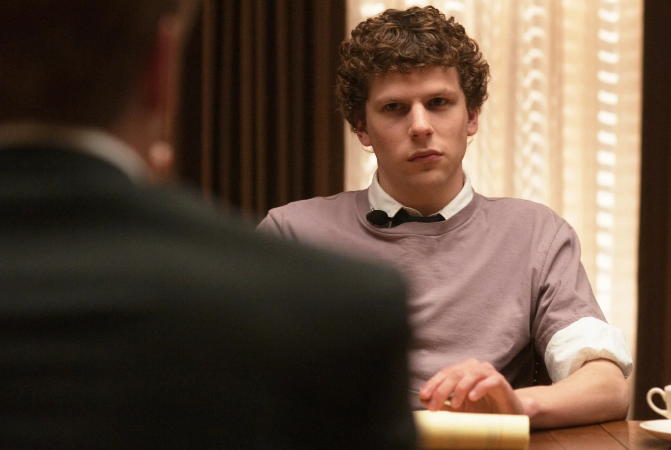 Jesse Eisenberg w filmie "The Social Network" Jesse Eisenberg w filmie "The Social Network"
