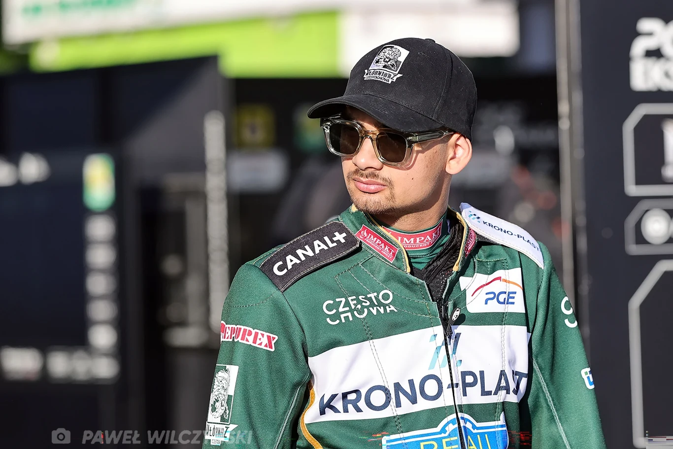 Philip Hellstroem-Baengs wypatruje swojej szansy