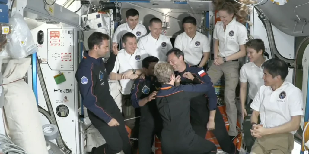 Sławosz Uznański-Wiśniewski z ISS. "Dziękuję wszystkim Polakom". Sławosz Uznański-Wiśniewski z ISS. "Dziękuję wszystkim Polakom".