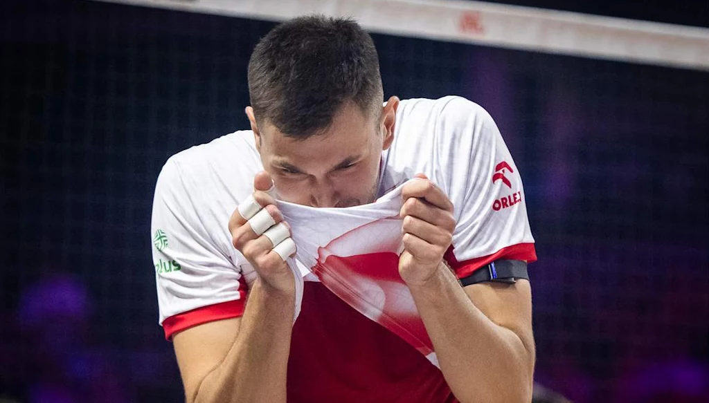 Polscy siatkarze nie mieli dobrych min po dwóch pierwszych setach w starciu z Kanadą Polscy siatkarze nie mieli dobrych min po dwóch pierwszych setach w starciu z Kanadą