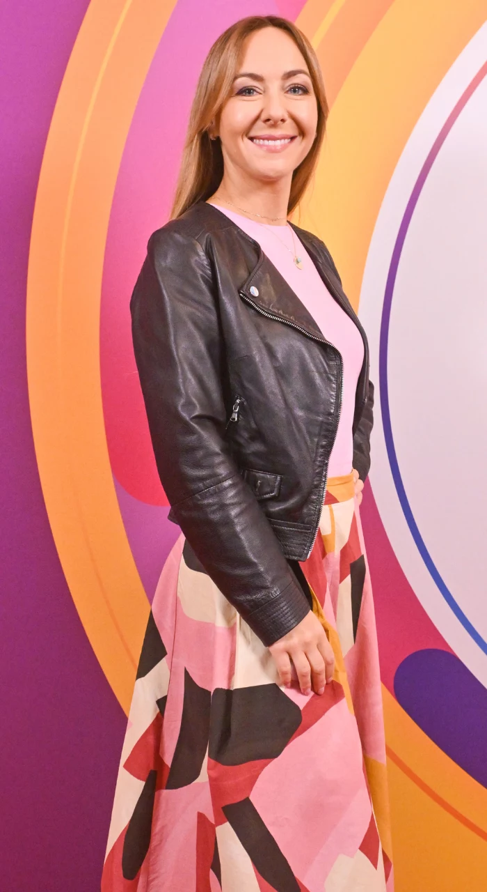 Małgorzata Makowska w "halo tu polsat" założyła skórzaną kurtkę do spódnicy maxi