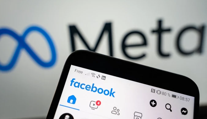 Wybrani użytkownicy Facebooka otrzymują dziwny komunikat podczas próby dodania relacji. Chodzi o dostęp do niepublikowanych zdjęć. Zdj. ilustracyjne.
