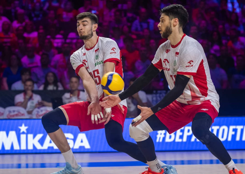 Aleksander Śliwka (z prawej) i Kewin Sasak w trakcie meczu Polska - USA Aleksander Śliwka (z prawej) i Kewin Sasak w trakcie meczu Polska - USA