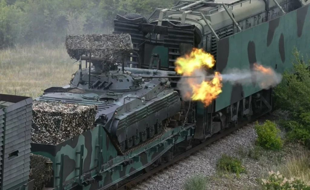 "Jenisej" z BMP-2 i działkiem ZU-23-2. Rosyjski pociąg pancerny w działaniach frontowych "Jenisej" z BMP-2 i działkiem ZU-23-2. Rosyjski pociąg pancerny w działaniach frontowych