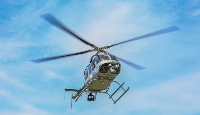 Śmigłowiec Bell-407GXi. To on był najważniejszym narzędziem policjantów, poszukujących podejrzanego ze Starej Wsi