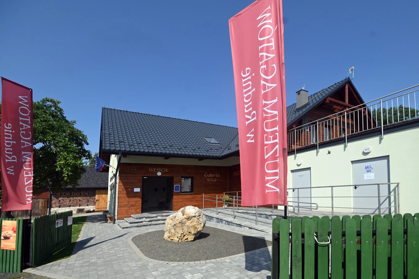 Muzeum Agatów w Rudnie. Muzeum Agatów w Rudnie.