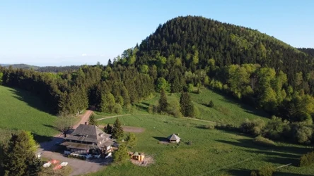 Waligóra to wyzwanie nawet dla wytrawnych wędrowców. Przekonaj się, jaki szlak wybrać, aby sprawdzić swoją kondycję i wytrzymałość