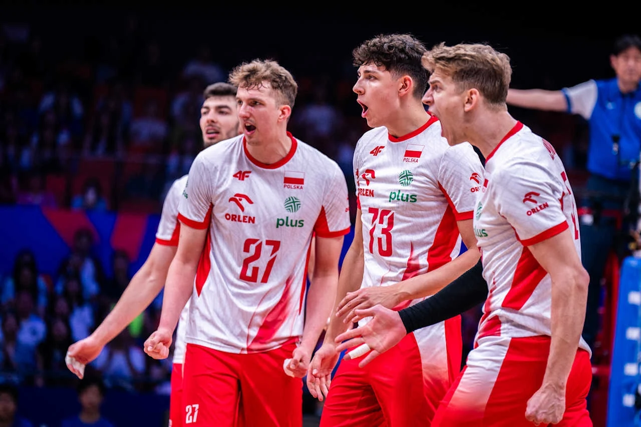 Jakub Nowak (drugi z prawej, z numerem 73) w reprezentacji Polski