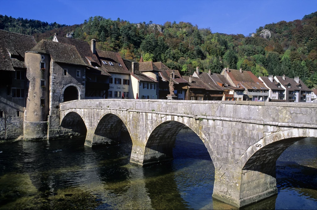 SAINT-URSANNE SAINT-URSANNE