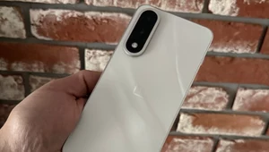 Test OnePlus Nord 5. Niedrogi, a mocy mu nie brakuje