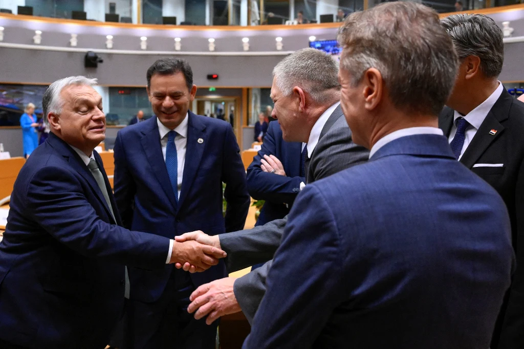 Bruksela przedłużyła sankcję na Rosję. Węgry i Słowacja nie zgłosiły sprzeciwu