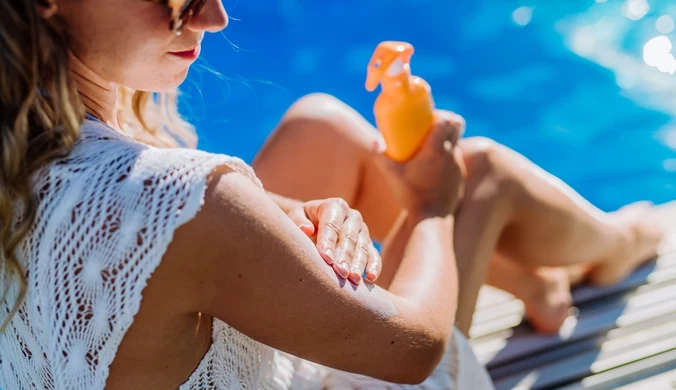 Domowe SOS po opalaniu: naturalne sposoby na ukojenie i szybką regenerację skóry