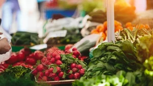 Bazarki uginają się teraz od warzyw, które są ratunkiem dla cukrzyka