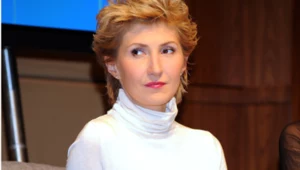 Jolka z "Niani" rzuciła karierę dla rodziny. Nikt nie wierzył w jej związek ze sporo starszym reżyserem