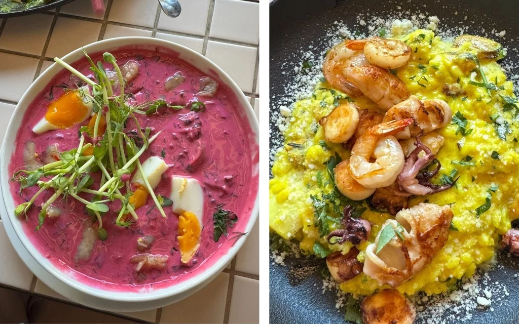 Różowy chłodnik z jajkiem, świeżymi ziołami i dodatkami obok kremowego risotto z żółtym ryżem, krewetkami i drobno startym serem, ułożone na jasnej powierzchni.