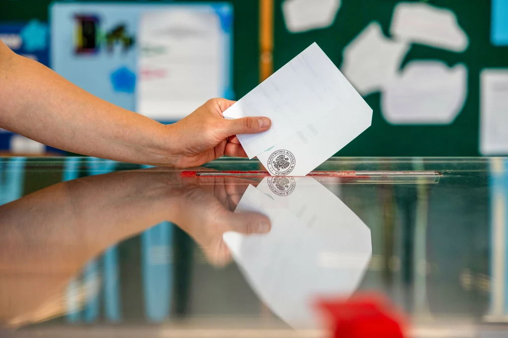 Wyniki wyborów. CBOS opublikował nowy sondaż Wyniki wyborów. CBOS opublikował nowy sondaż