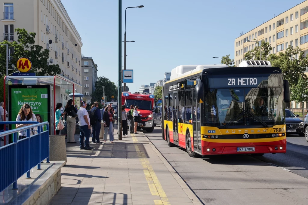Awaria metra w Warszawie. Nowe informacje z ratusza Awaria metra w Warszawie. Nowe informacje z ratusza