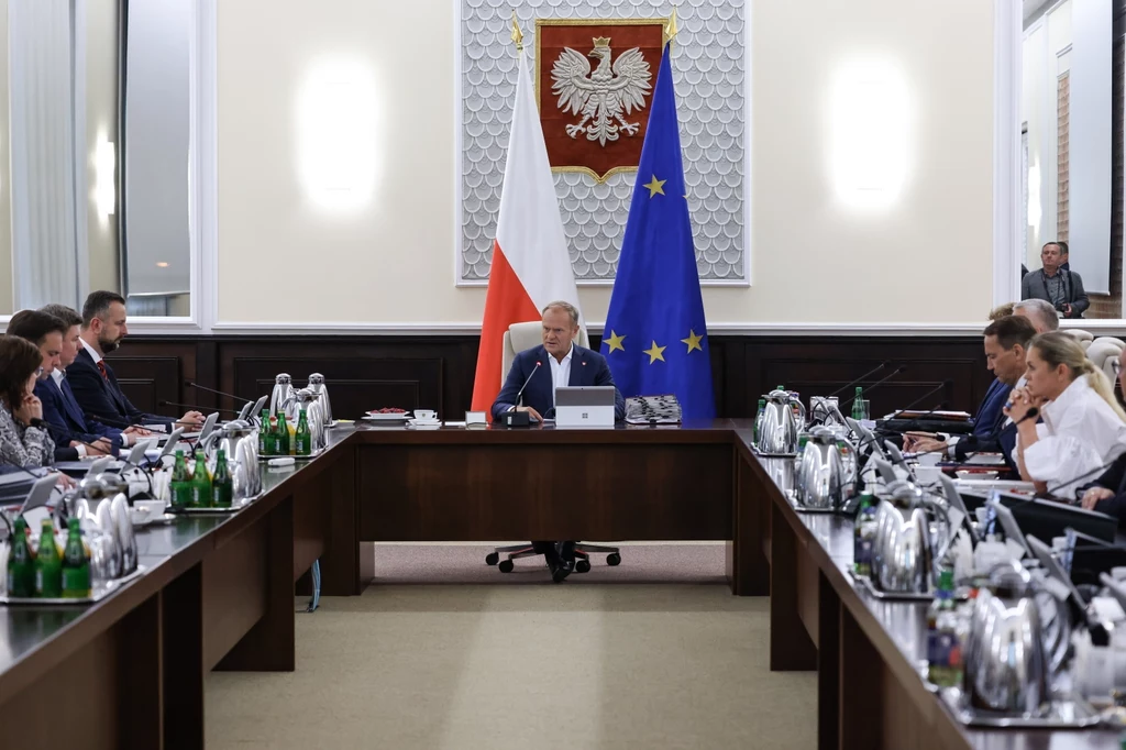 Premier Donald Tusk podczas posiedzenia rządu