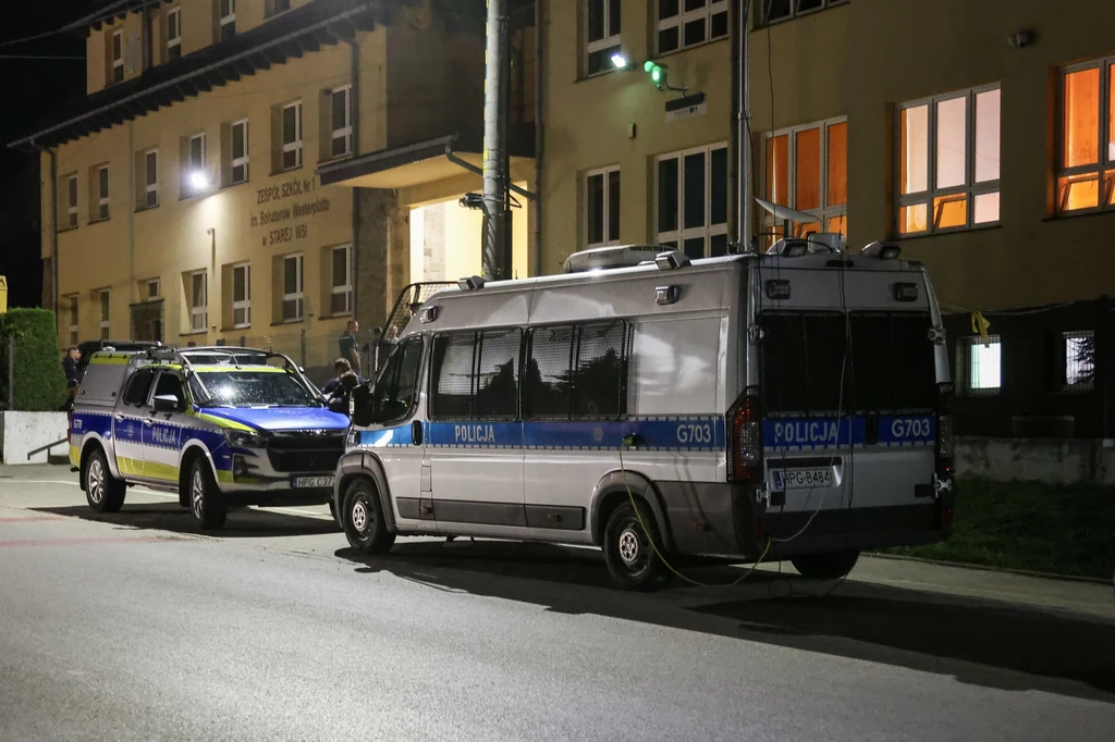 Nowe informacje z policji. Chodzi o 57-latka podejrzanego o zabójstwo dwóch osób Nowe informacje z policji. Chodzi o 57-latka podejrzanego o zabójstwo dwóch osób
