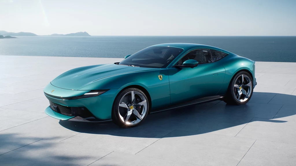Ferrari Amalfi – nowy model coupé 2+ z silnikiem V8 w położeniu przednio-centralnym z podwójnym turbodoładowaniem. Ferrari Amalfi – nowy model coupé 2+ z silnikiem V8 w położeniu przednio-centralnym z podwójnym turbodoładowaniem.