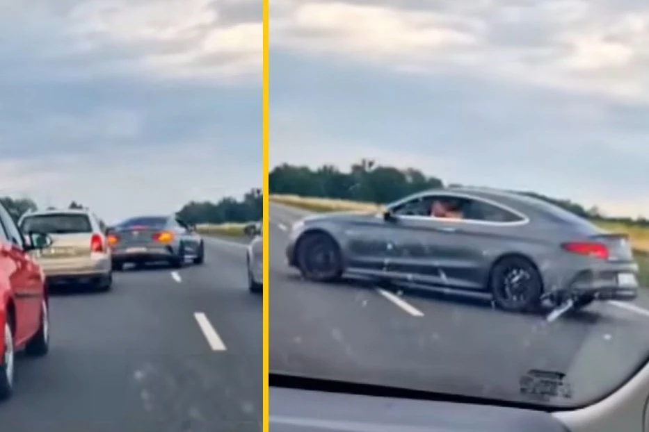 Policja poinformowała namierzyła kierowcę, który blokował ruch na autostradzie A4. Funkcjonariusze skierowali również prośbę do świadków zdarzenia. Kilka samochodów znajduje się na wielopasmowej drodze, jeden z nich, srebrny pojazd, stoi bokiem na jezdni, co sugeruje kolizję lub niebezpieczną sytuację drogową; w oddali widoczne są pola i drzewa.