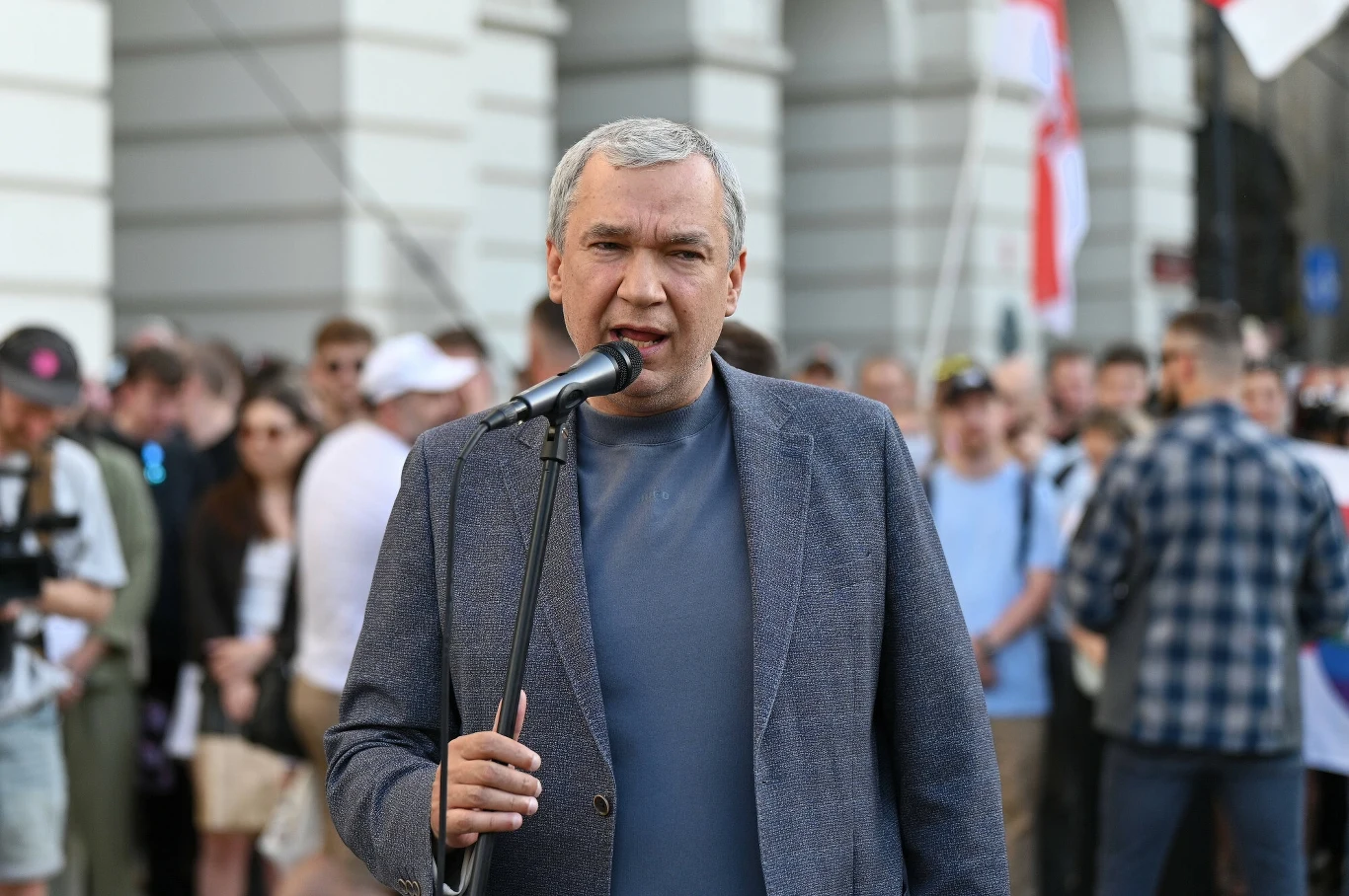 Paweł Łatuszka zaatakowany na UW. "Rzucił we mnie przedmiot" Paweł Łatuszka zaatakowany na UW. "Rzucił we mnie przedmiot"