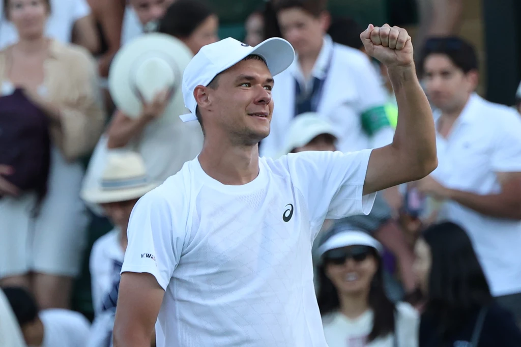 Kamil Majchrzak rywalizował z Ethanem Quinnem o awans do trzeciej rundy Wimbledonu Kamil Majchrzak rywalizował z Ethanem Quinnem o awans do trzeciej rundy Wimbledonu