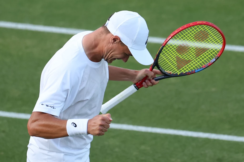 Kamil Majchrzak odniósł drugie zwycięstw, jest w trzeciej rundzie Wimbledonu Kamil Majchrzak odniósł drugie zwycięstw, jest w trzeciej rundzie Wimbledonu