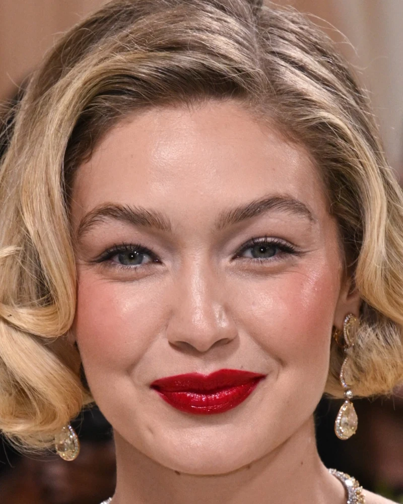 Makijaż w stylu Gigi Hadid