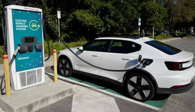 O ile latem spada zasięg samochodów elektrycznych?